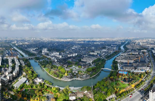 江苏扬州:生态古运河冬景如画