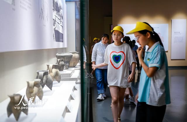 山西运城:博物馆里学知识