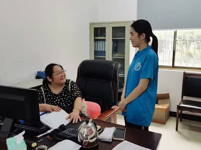 寻梦拾光探古城环保实践显担当——安财学子开展怀远县古城镇环境调研​