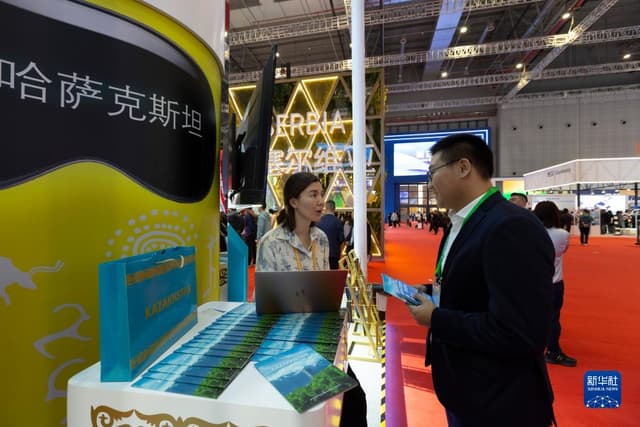 进博会上的“头回客”和“回头客”