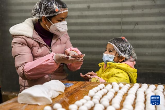 广西德保:战“疫”下的一碗热汤圆