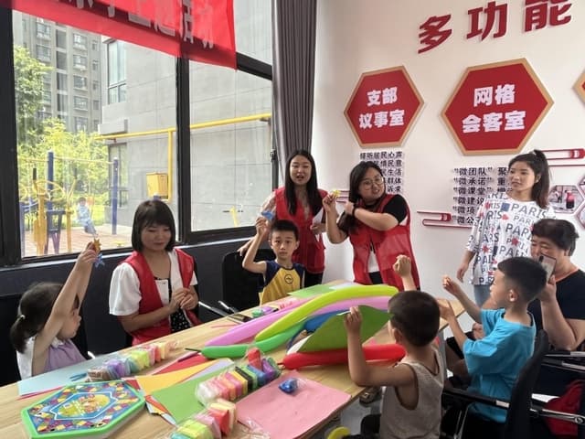 华阴市太华路街道：党建引领抓服务 网格建设有温度