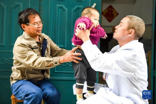 广西大新:国境线上的群众健康“守门人”