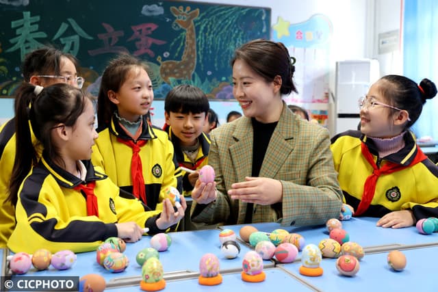 山东枣庄:“立蛋”迎春分