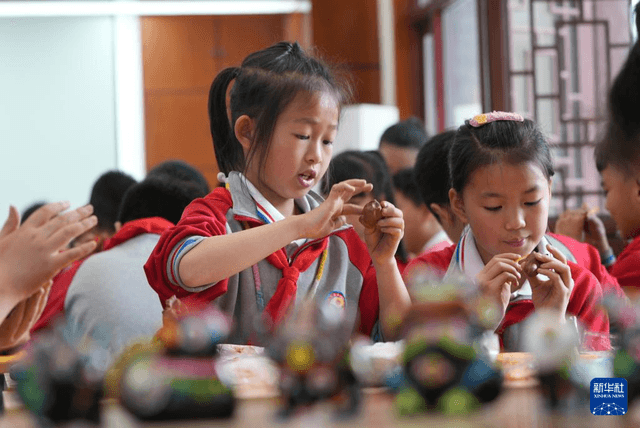 贵州黄平:非遗研学受热捧