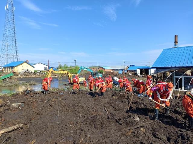 官方通报五大连池山洪:1人脱困 仍有7人失联