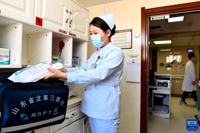 山东:“滴滴”一下,护理到家