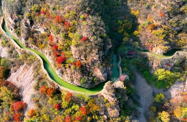 河南安阳:巍巍太行美如画